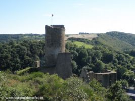 Löwenburg in Monreal