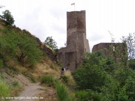 Löwenburg in Monreal